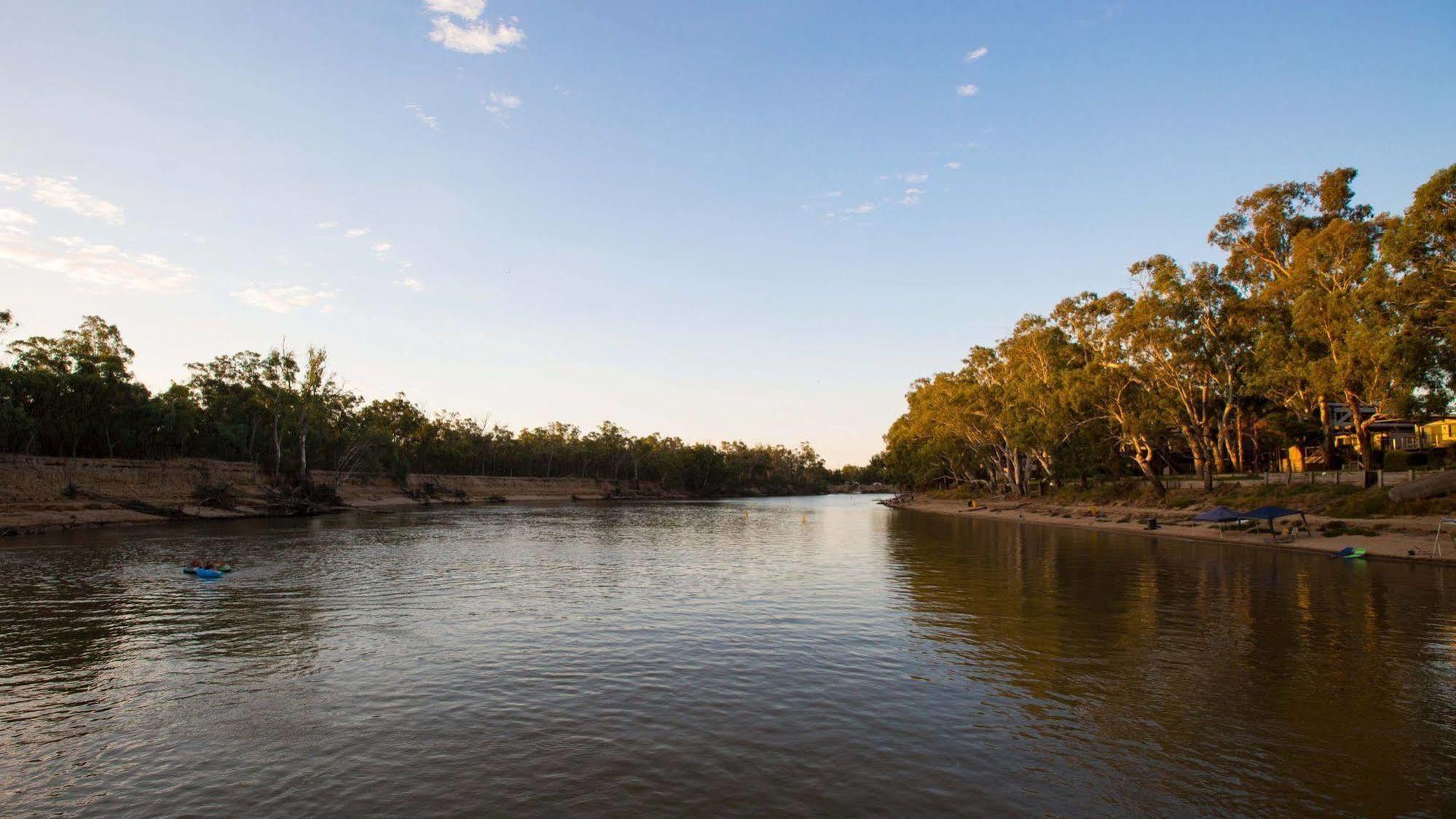 Tasman Holiday Parks - Merool On The Murray Echuca Exterior photo